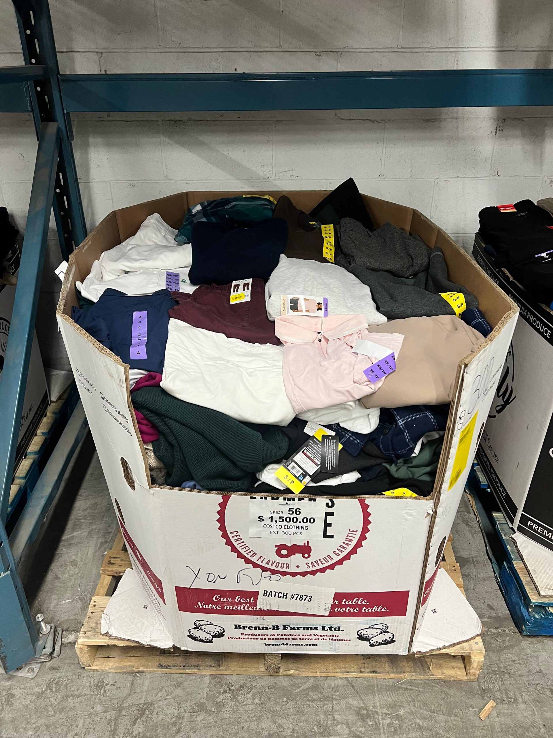 Brand Name Clothing Liquidation Pallet – 300 Pieces