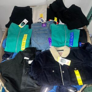 Alternative view of Assorted CW Apparel Liquidation Pallet – 250 Pieces