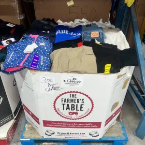 CW Branded Clothing Liquidation Pallet – 300 Pieces Assorted